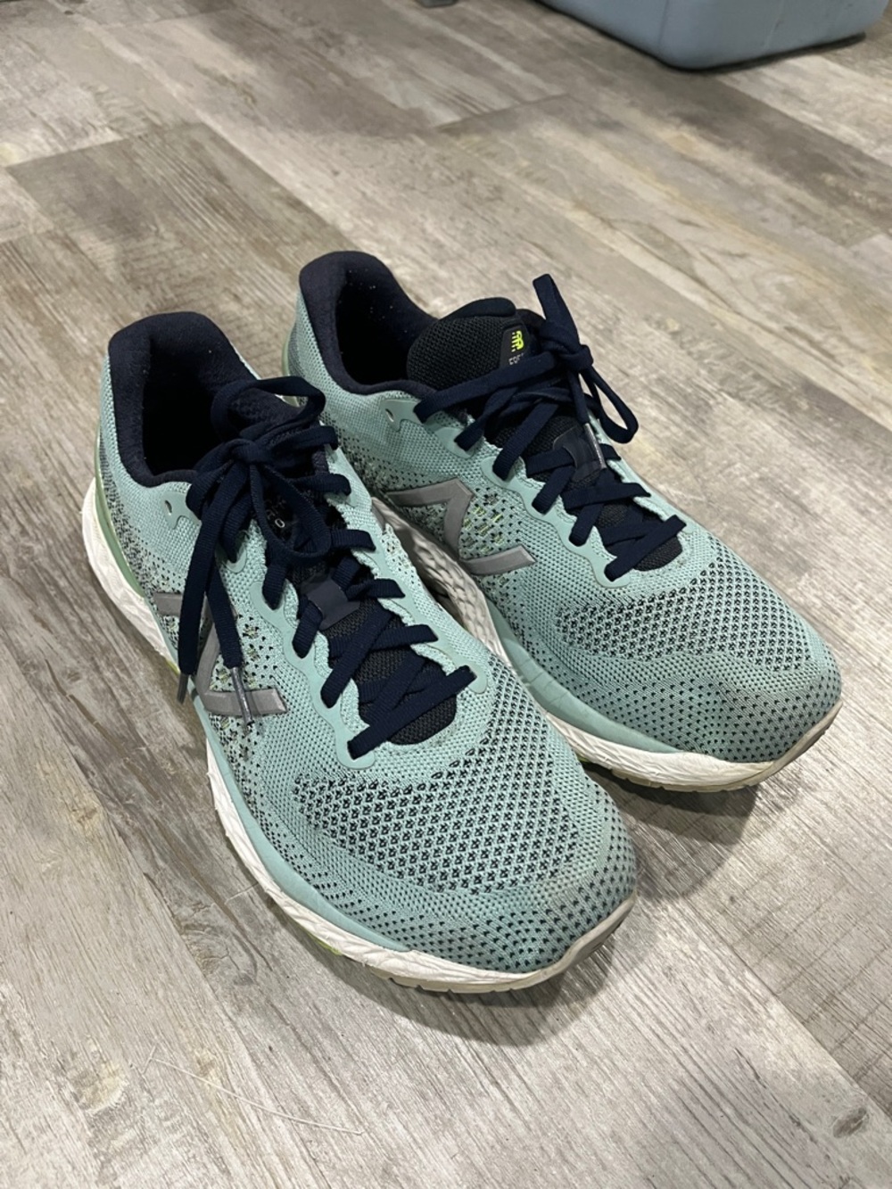 New Balance shoes running walking women’s Mint Green and Navy Athletic Sneakers